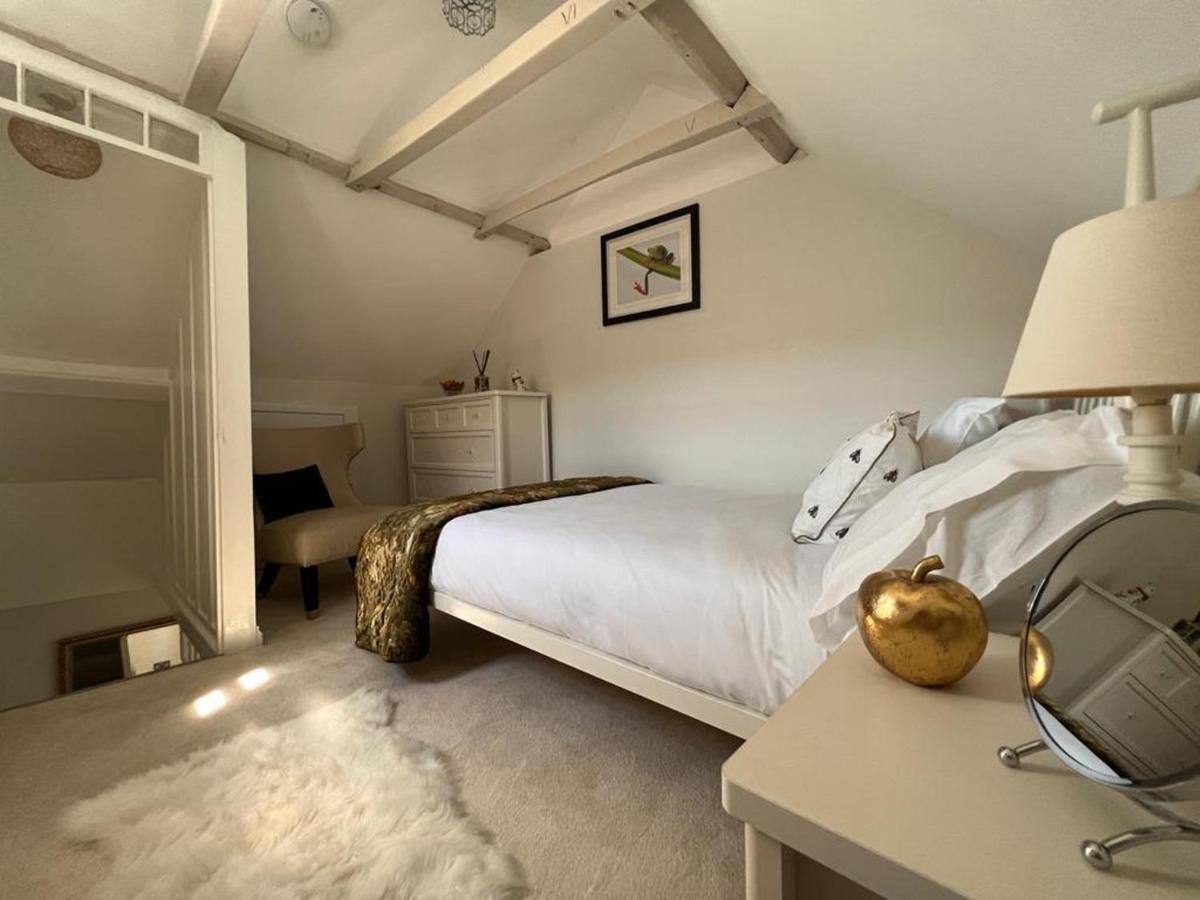 Bridewell Cottage In The Heart Of Tenterden - Pass The Keys Ngoại thất bức ảnh